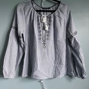 Embroidered Folklore Gray Women's Top